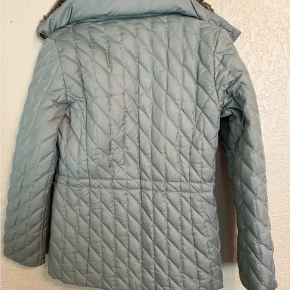 Eddie Bauer Sea Foam Gray Goose Down Quilted Puffer Jacket with Faux Fur Collar - Picture 7 of 8